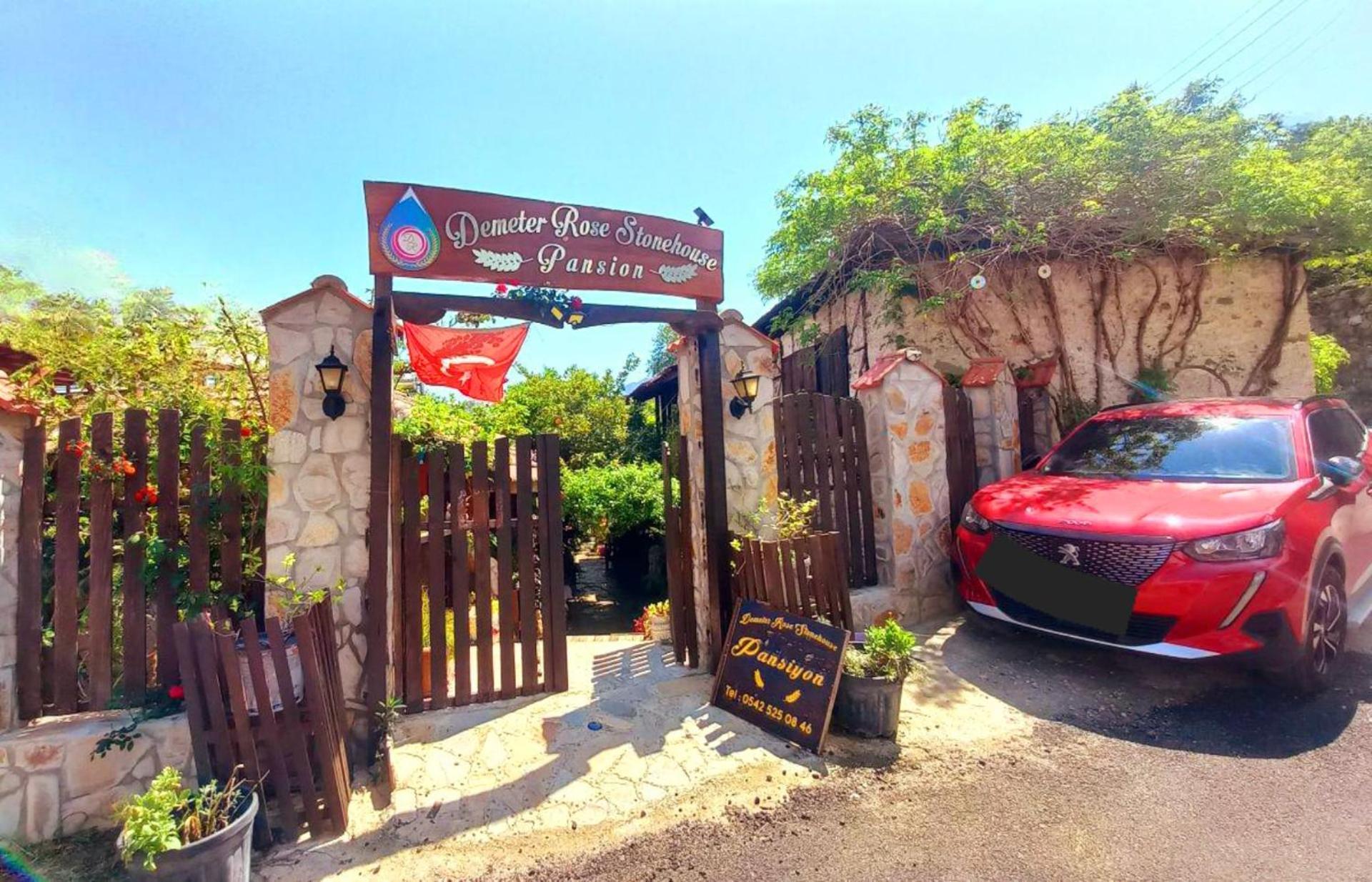 Demeter Rose Stonehouse Pansion Kwatera prywatna Antalya